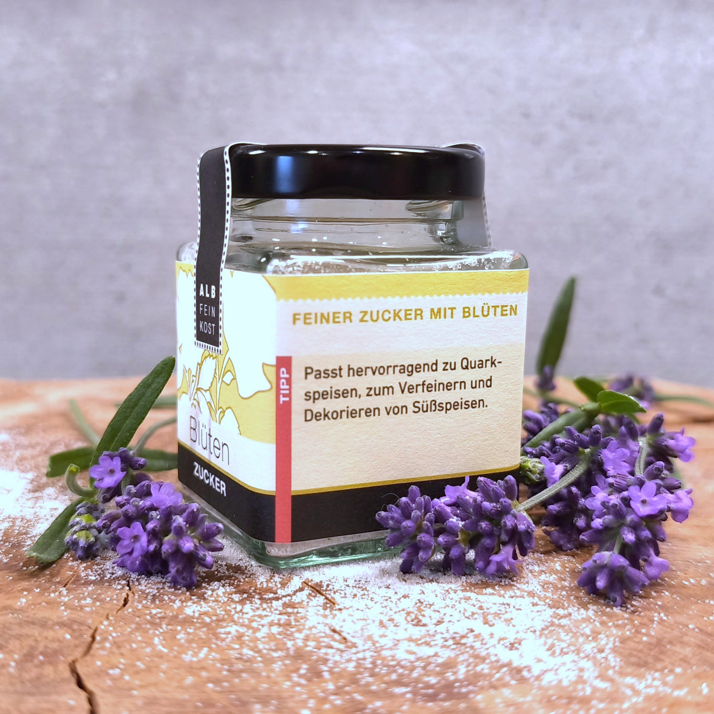 Feiner Zucker mit Blüten
Inhalt 60g
Glas mit Schraubverschluss