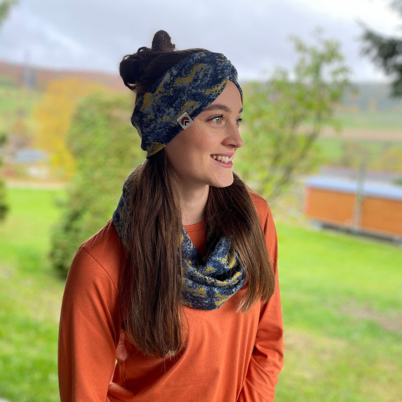 Rundschal "Nachtglanz"