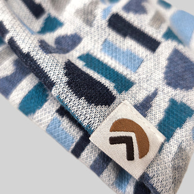 Stirnband, Bio-Baumwolle, Blau- und Grautöne, Ansicht Schwabenpower-Logo